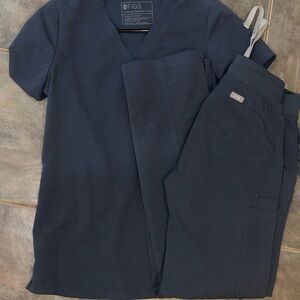 Figs Deep Blue Scrub Ensemble